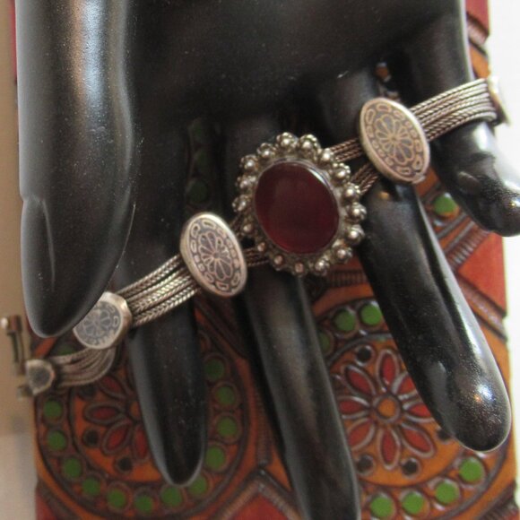 Deep Red Carnelian, 900 Silver 4 - Strand Chain Bracelet, Antique/Vintage - Picture 2 of 15